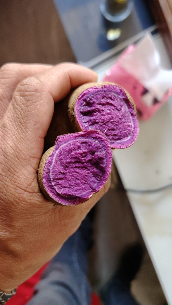 山东临沂莒南，大量供紫薯精品电商口感特别香甜软糯