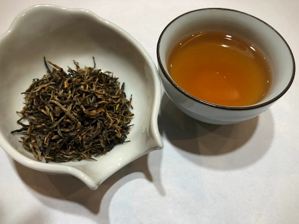 云雾红茶