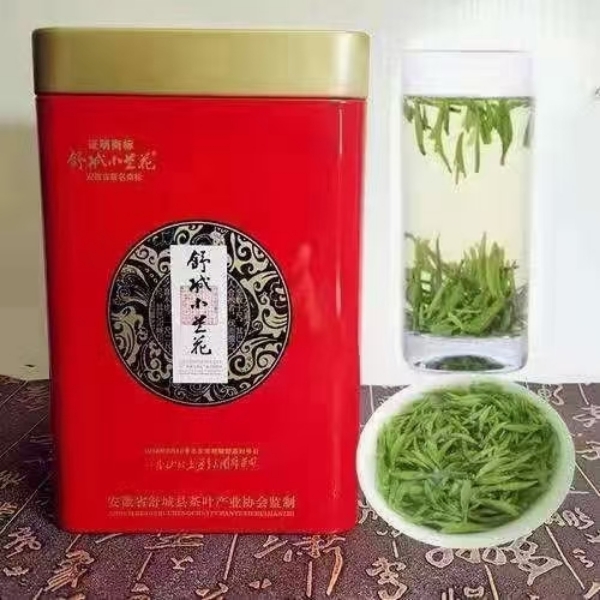 舒城县小兰花一级每斤500元，大众茶每斤280元。