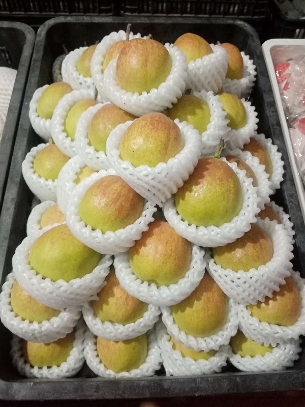 新疆特产库尔勒香梨、阿克苏冰糖心苹果